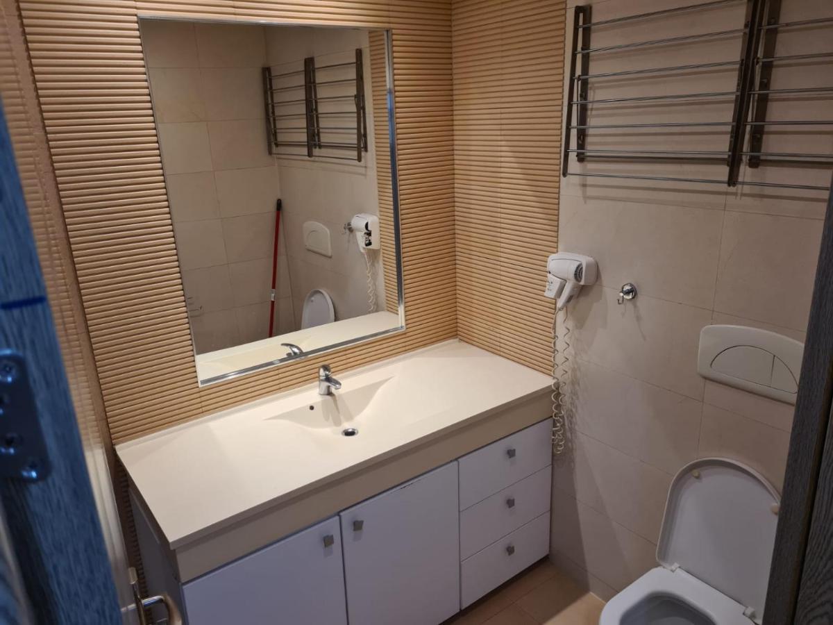 Rin Grand Regim Hotelier Bukarest Kültér fotó